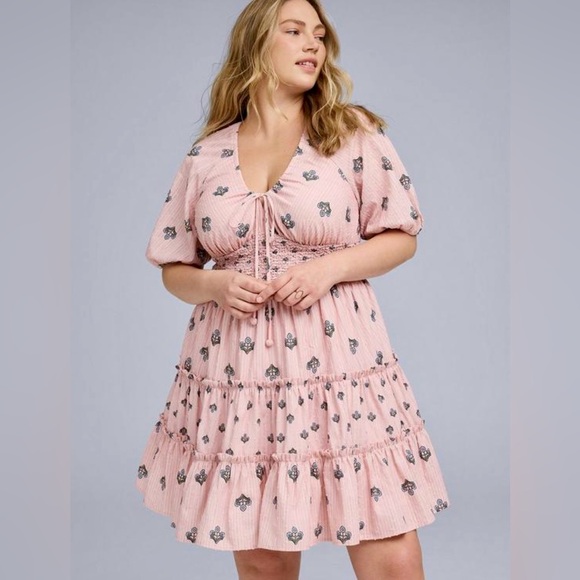 Torrid Belle Isle Puff Sleeve Mini Dress - Size 1X - NWT! - Picture 3 of 9